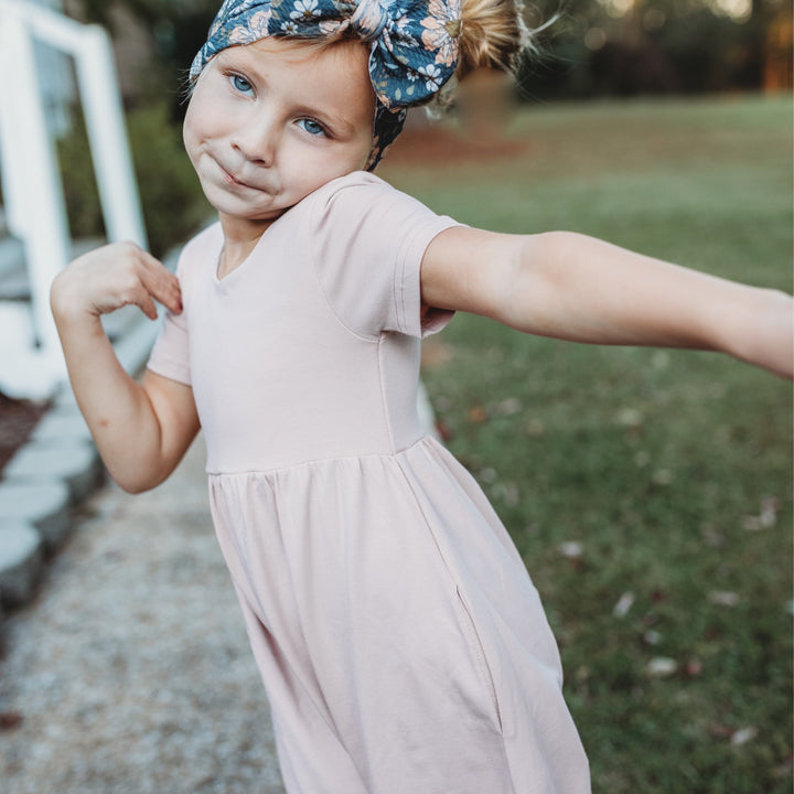 Charcoal Fairy Blooms Headwrap